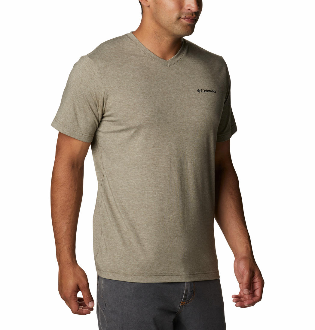 Columbia Men Green Sun Trek V-Neck Short Sleeve T-Shirt