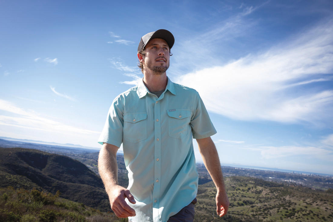 Columbia Men Green Utilizer II Solid Short Sleeve Shirt