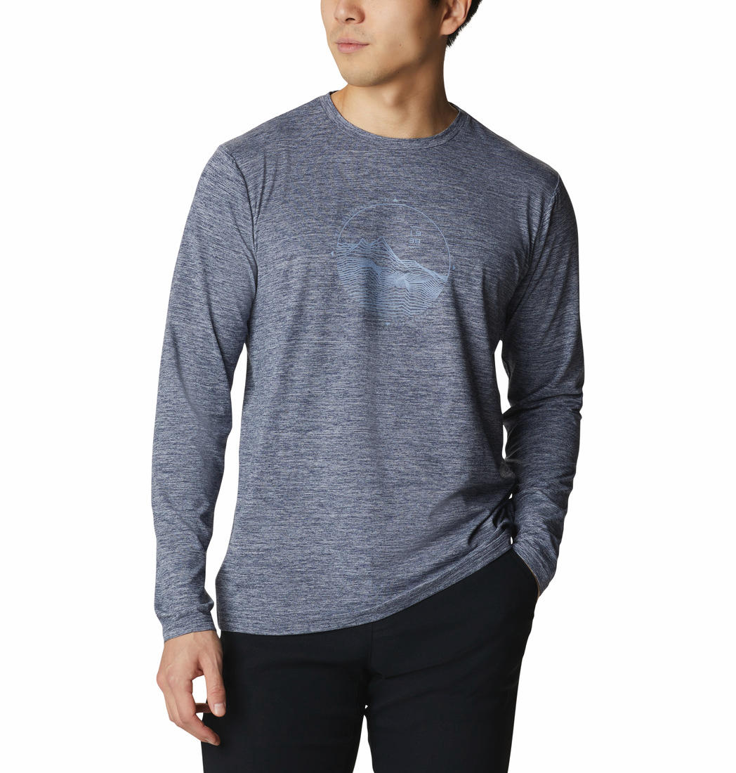 A Men Wearing Columbia Men Blue Tech Trail Graphic Long Sleeve (Sun Protection)
