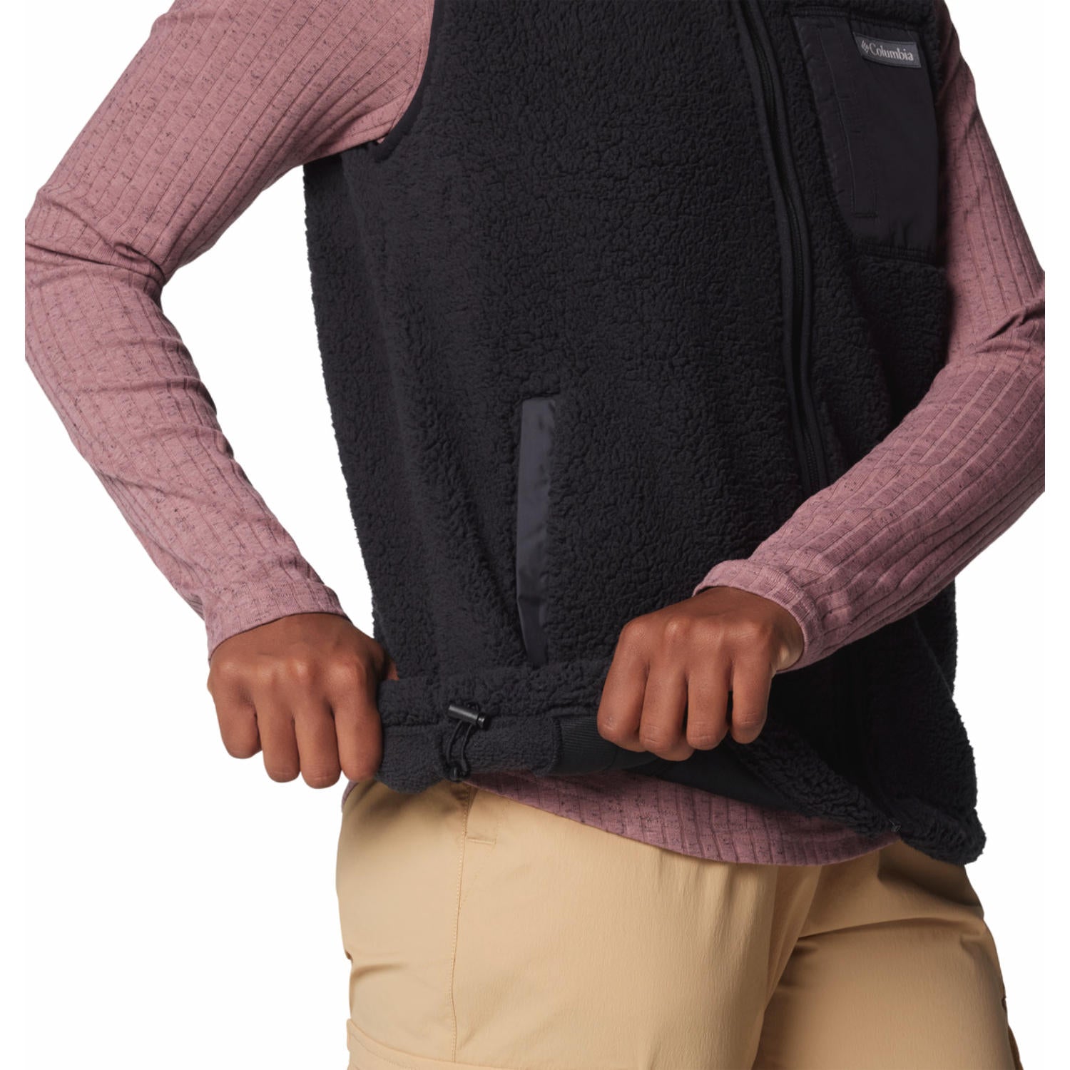 A Women Wearing Columbia Women Black West Bend Vest II