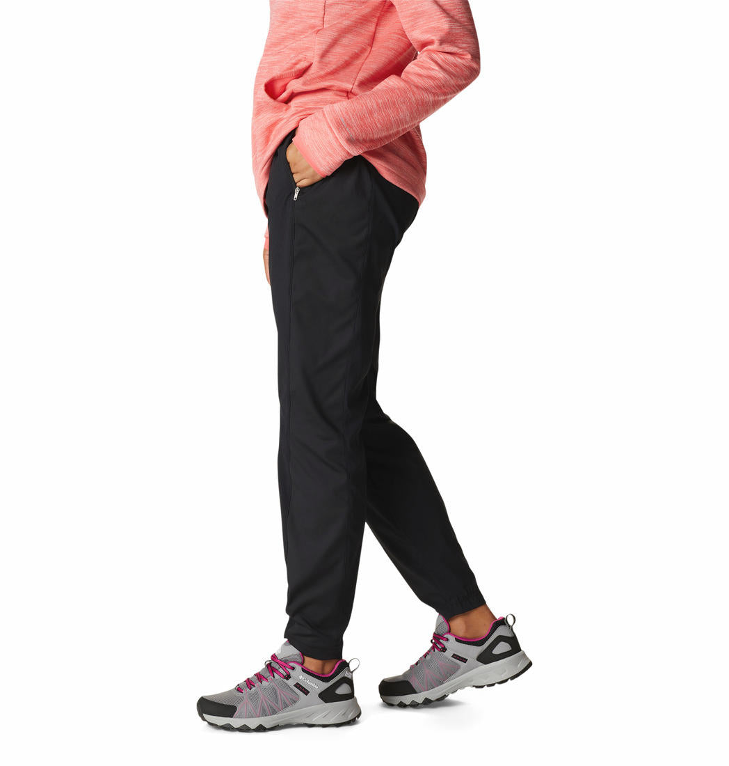 Columbia Women Black Claudia Ridge Pant