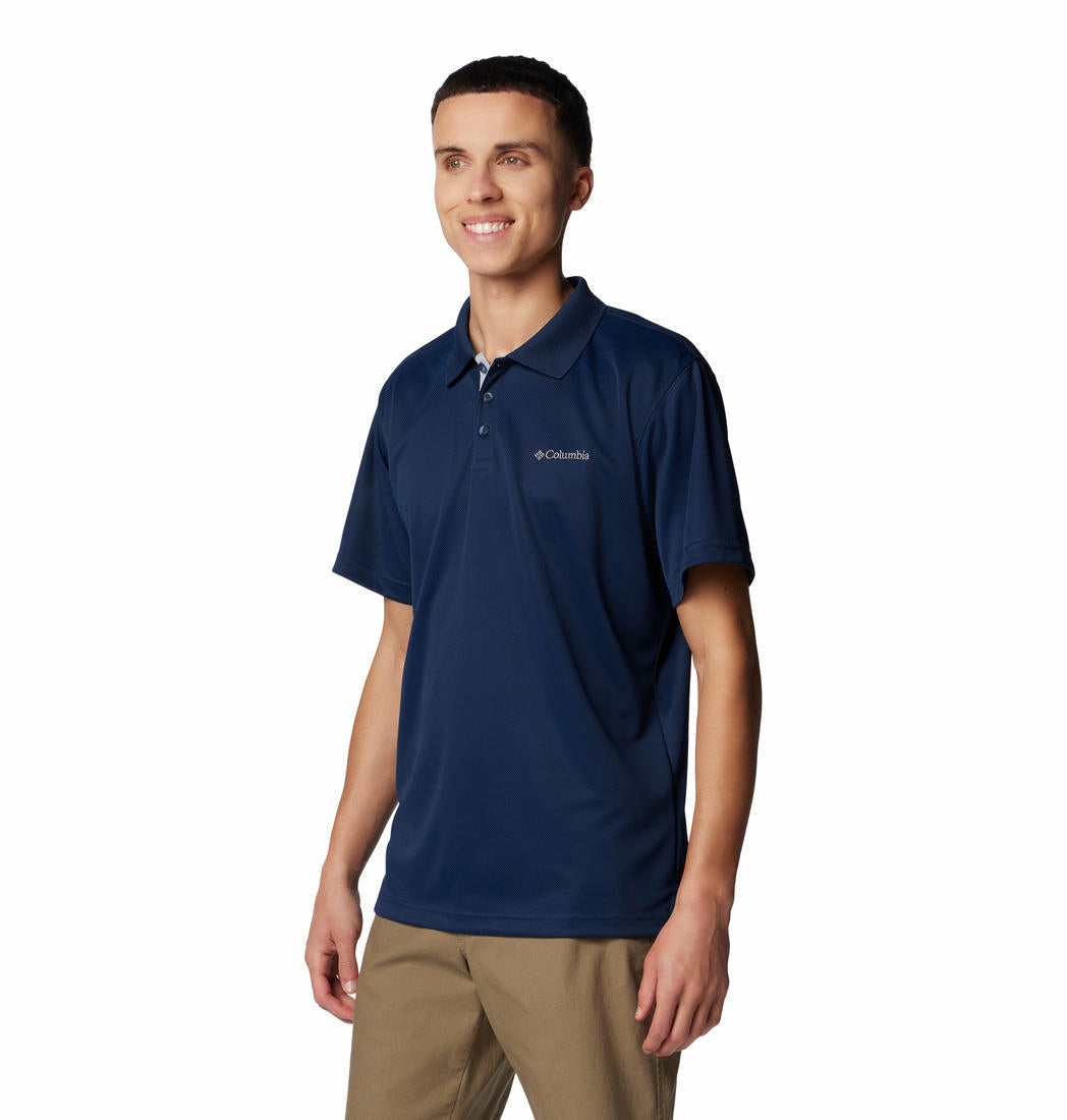 A Men Wearing Columbia Men Blue Utilizer Polo (Sun Protection)