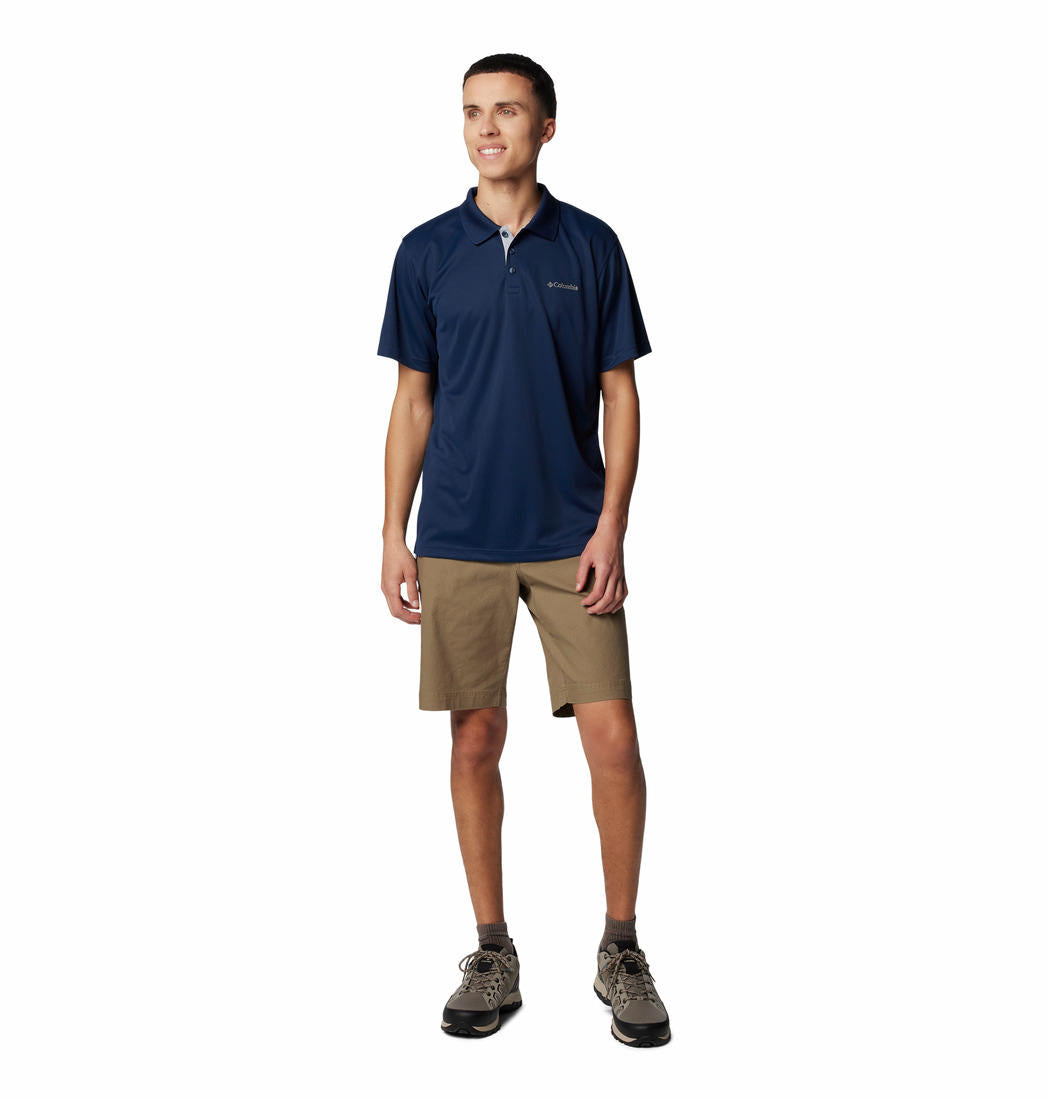 A Men Wearing Columbia Men Blue Utilizer Polo (Sun Protection)
