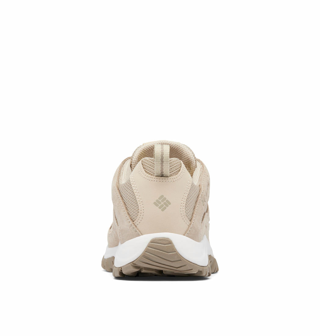 A Women Wearing Columbia Women Brown CRESTWOOD WATERPROOF