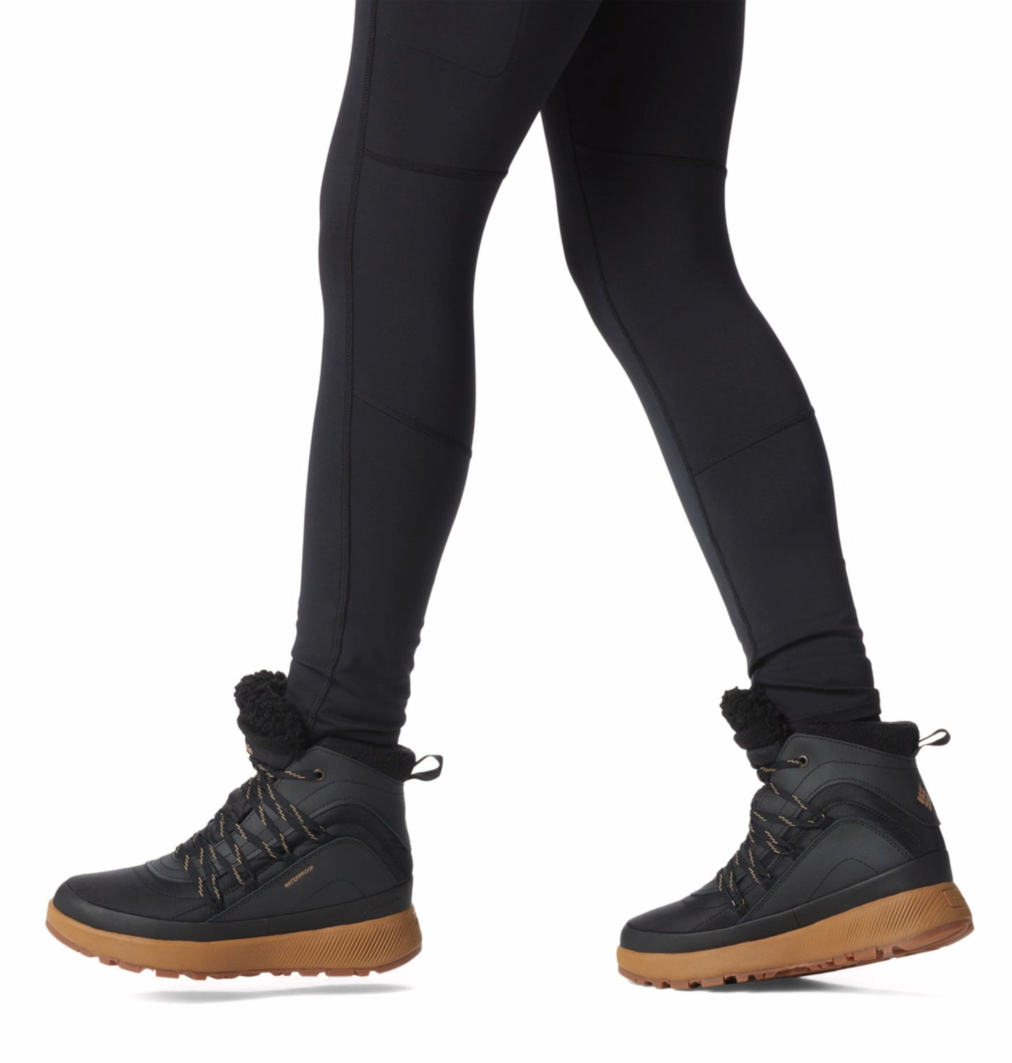 Columbia Women Black Omni-Heat Reflective Red Hills Shoes