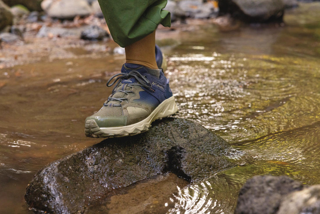 Columbia Women Green PEAKFREAK HERA OUTDRY