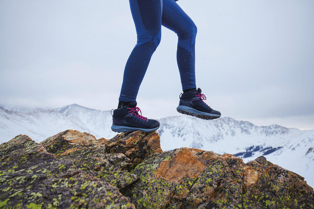 A Women Wearing Columbia Women Black TRAILSTORM MID WATERPROOF OMNI HEAT