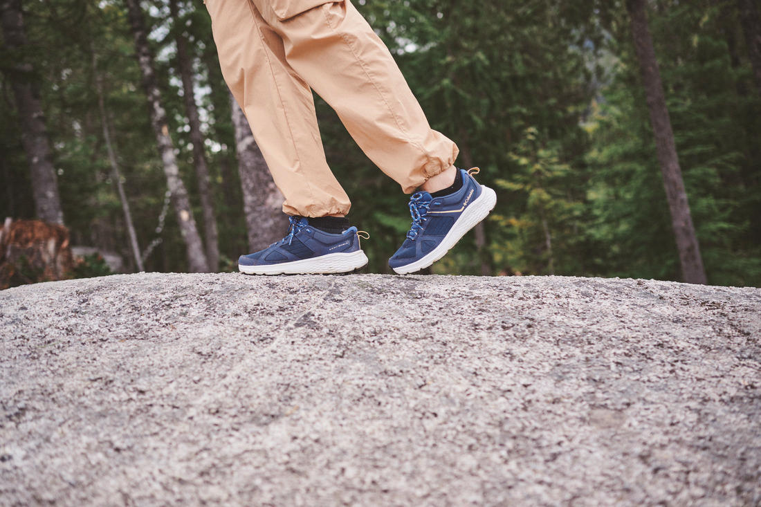 Columbia Women Blue NOVO TRAIL