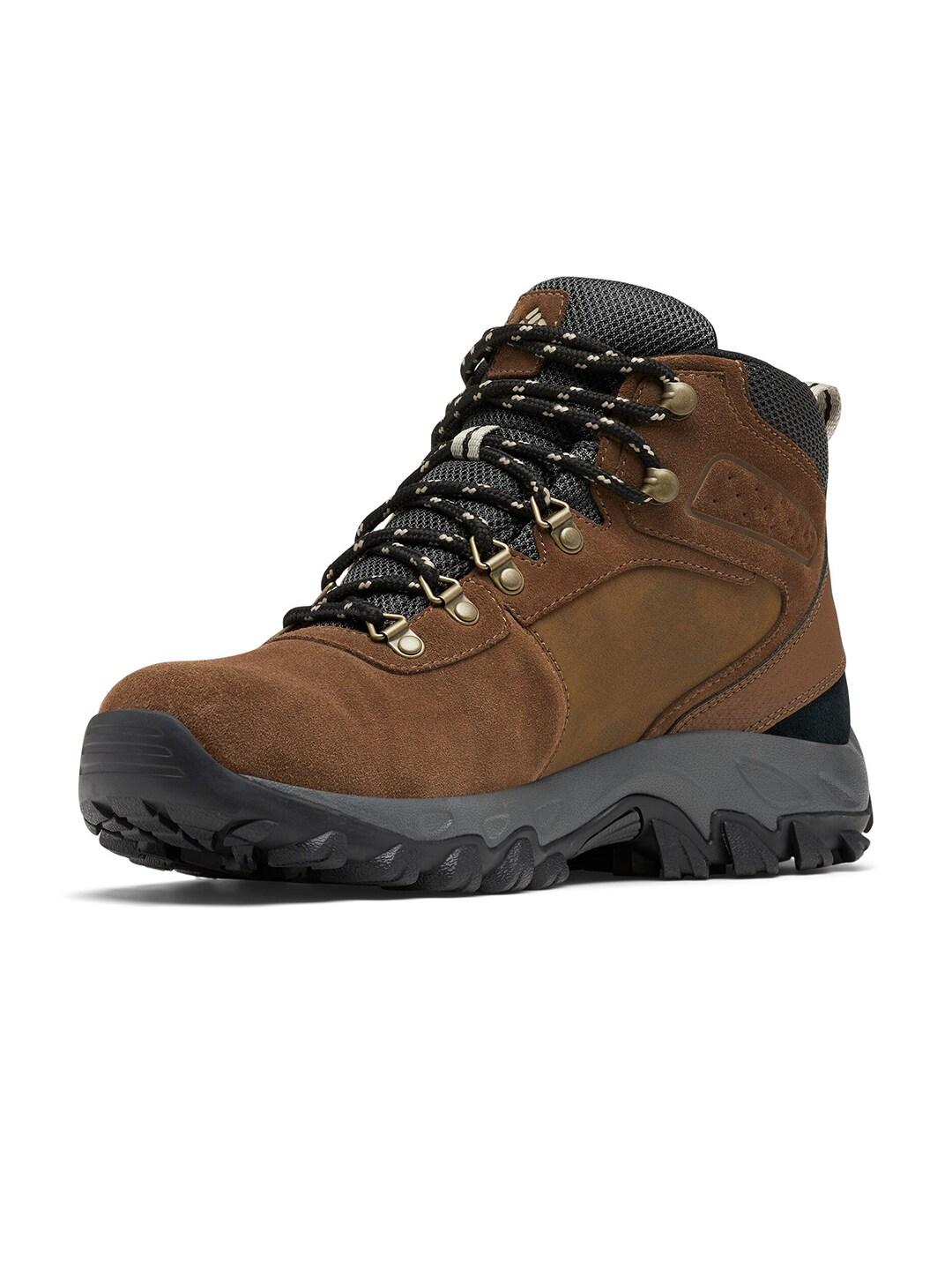 Columbia Men Brown NEWTON RIDGE PLUS II SUEDE WP