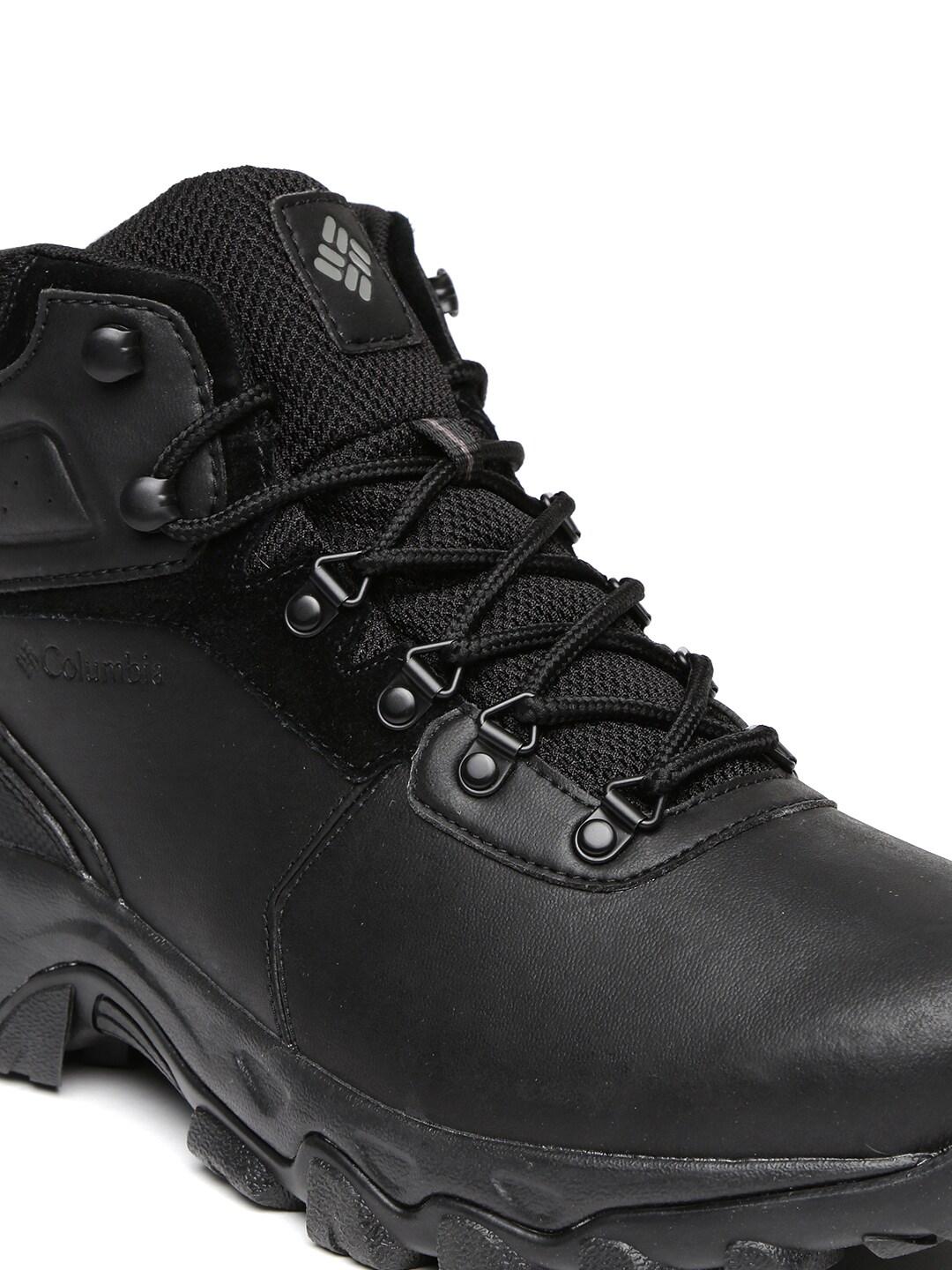Columbia Men Black NEWTON RIDGE PLUS II Water Resistant Shoes