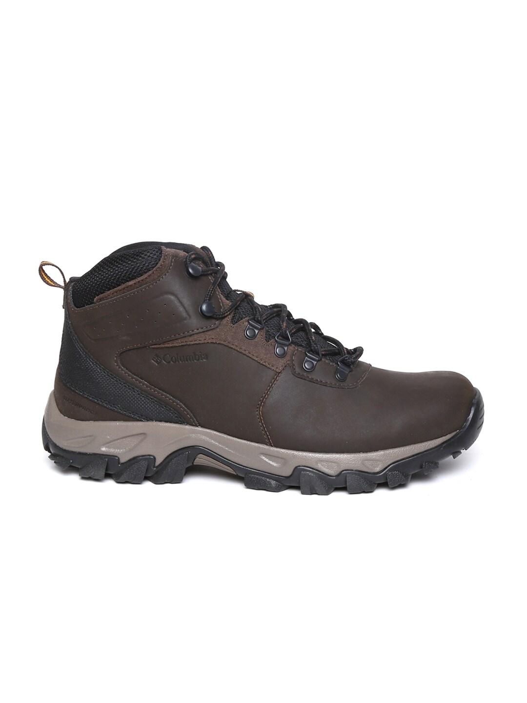 Columbia Men Brown NEWTON RIDGE PLUS II Water Resistant Shoes