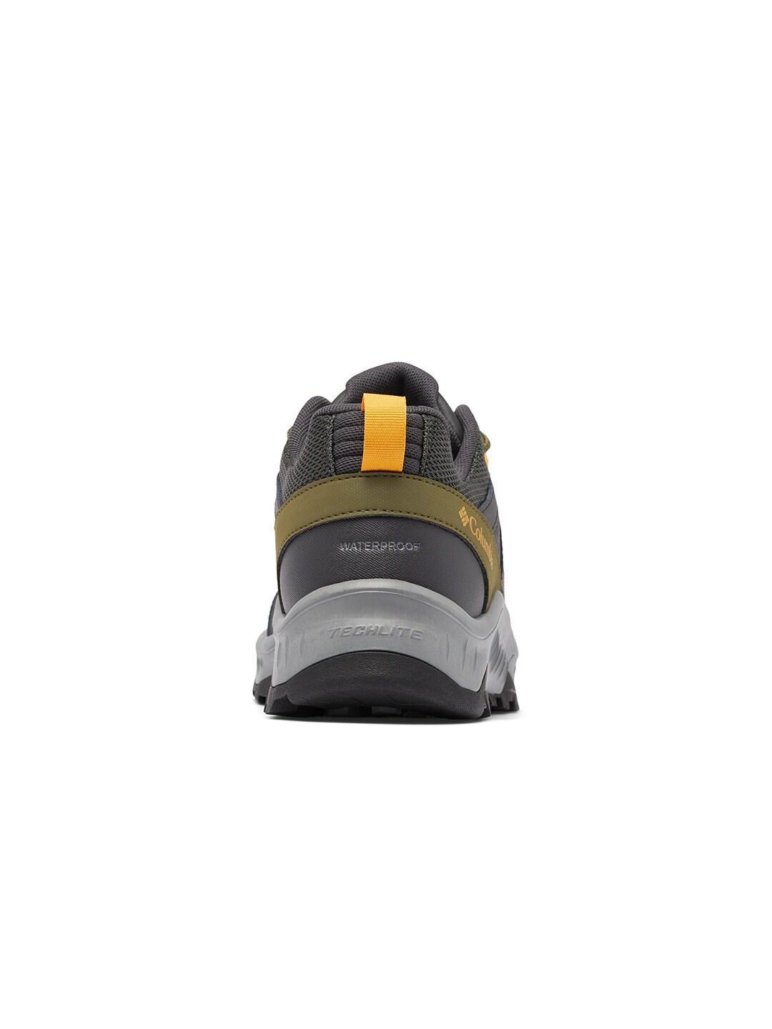 A Men Wearing Columbia Men Black TRAILSTORM ASCEND WP