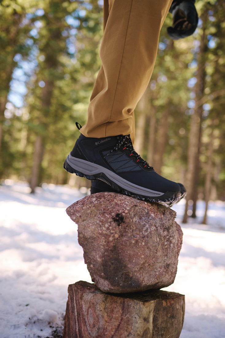 Columbia Men Black TRANSVERSE HIKE WATERPROOF