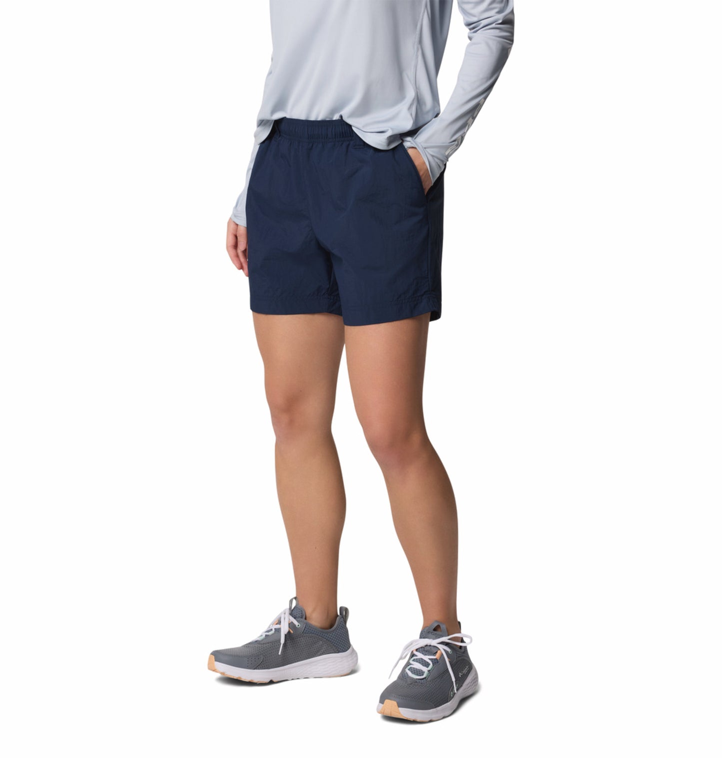 Columbia Women's Navy Blue Omni-Shade W Backcast II Lightweight Shorts
