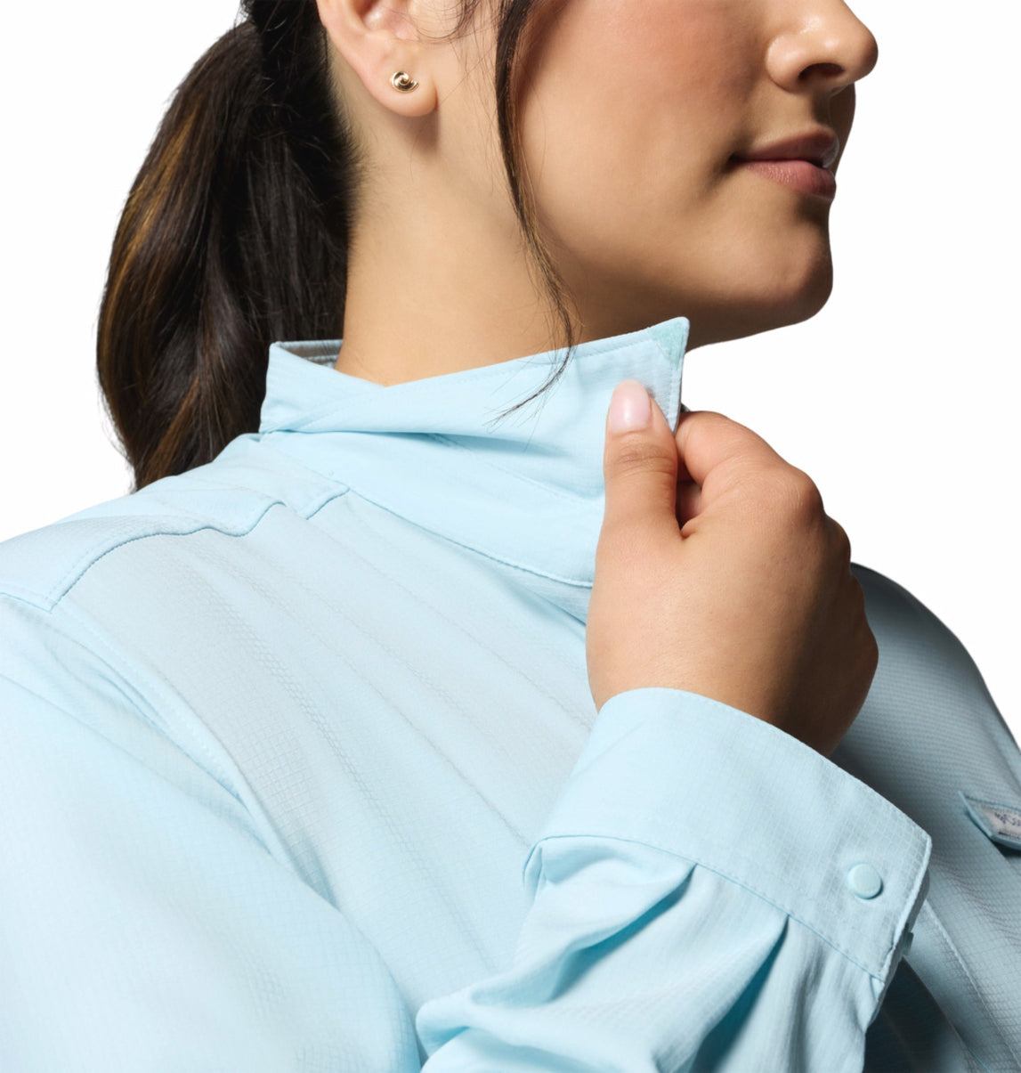 Columbia Women’s Blue Omni-Shade Tamiami II Long Sleeve Shirt