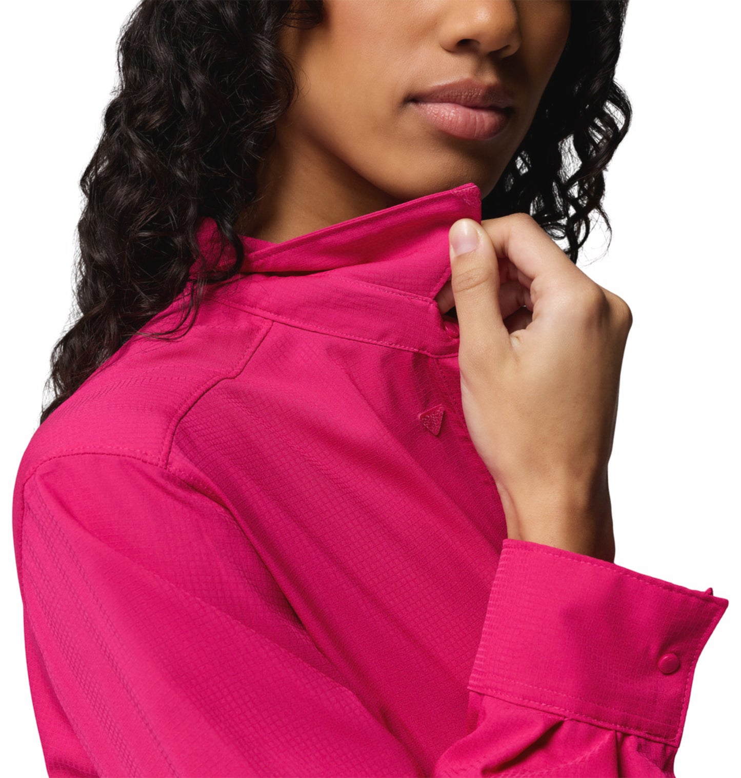 Columbia Women’s Pink Omni-Shade Tamiami II Long Sleeve Shirt