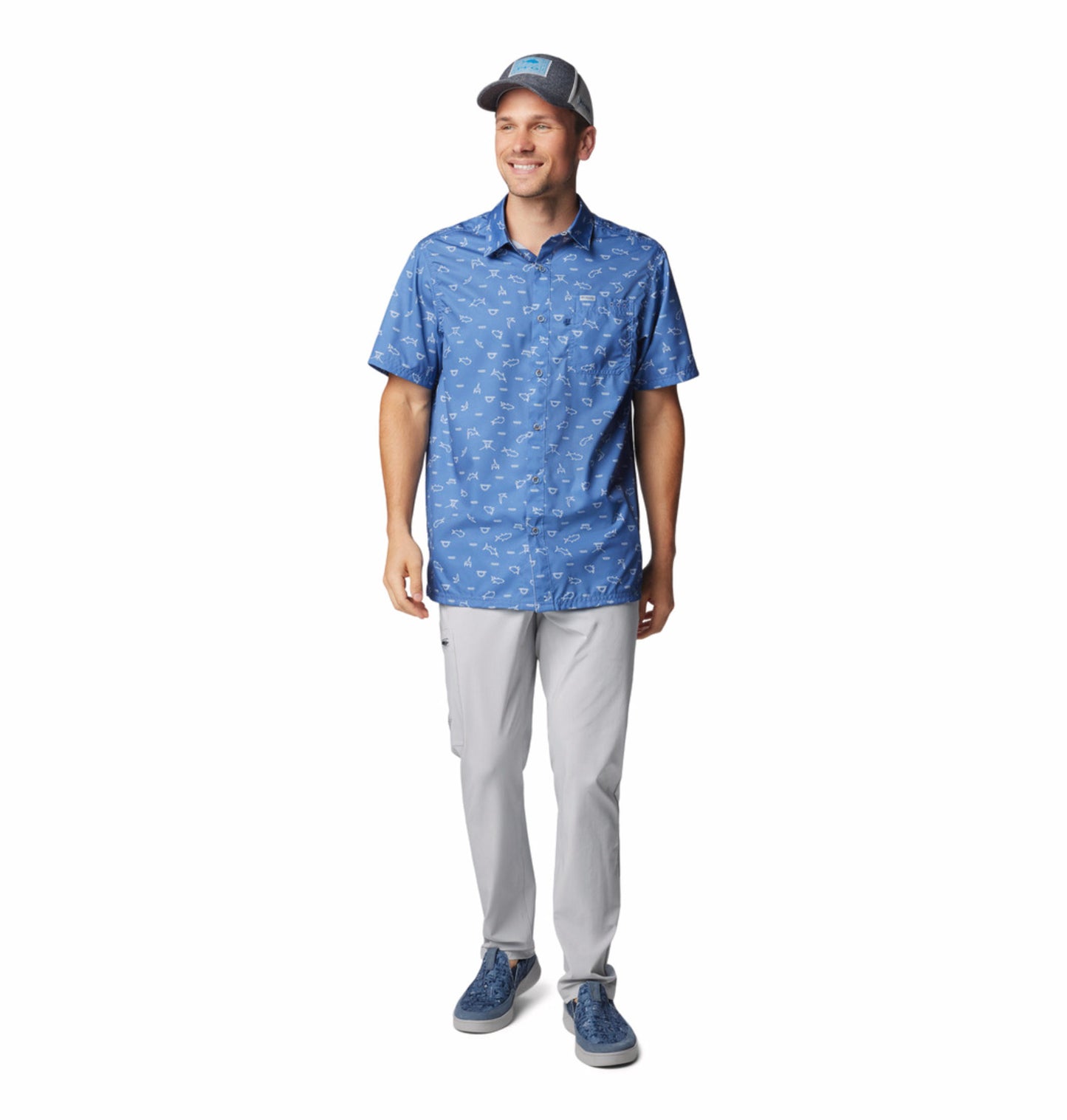A Men Wearing Columbia Men Grey Terminal Tackle II Pant (Sun Protection)