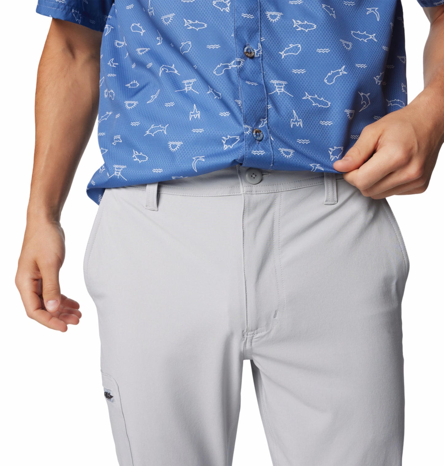 A Men Wearing Columbia Men Grey Terminal Tackle II Pant (Sun Protection)