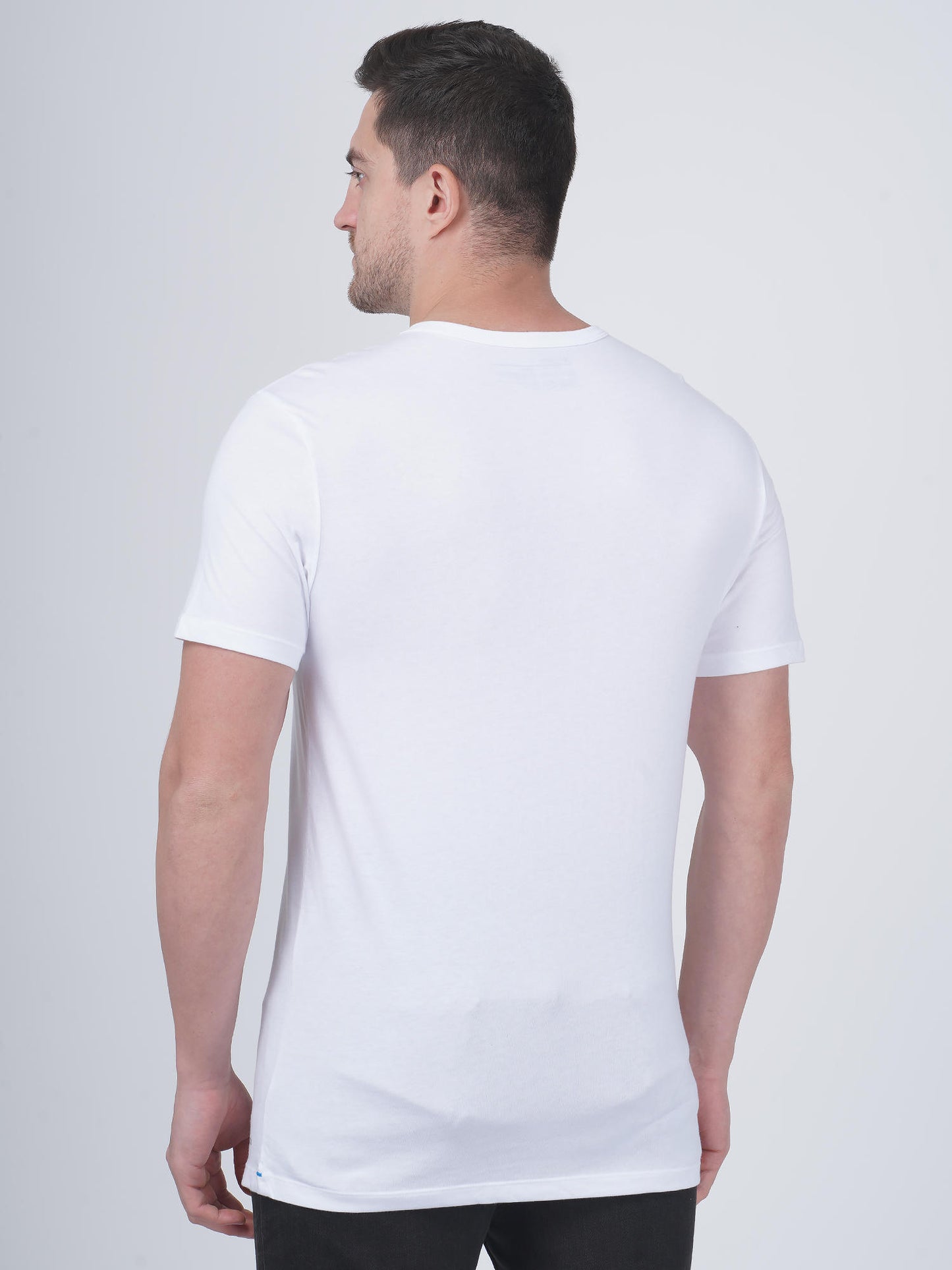Columbia Men White Columbia Men 100% Pure Cotton V-Neck Classic Fit T-Shirts (Pack Of 3)