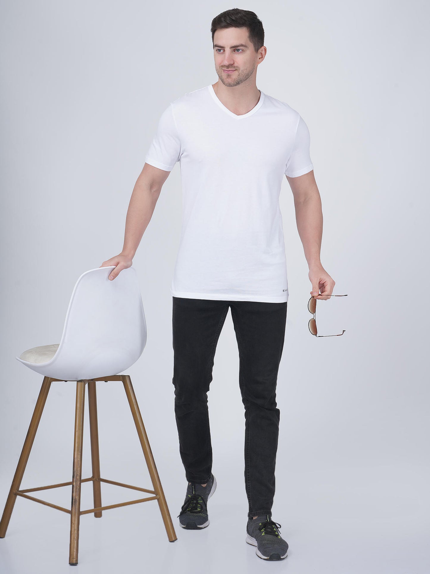 Columbia Men White Columbia Men 100% Pure Cotton V-Neck Classic Fit T-Shirts (Pack Of 3)