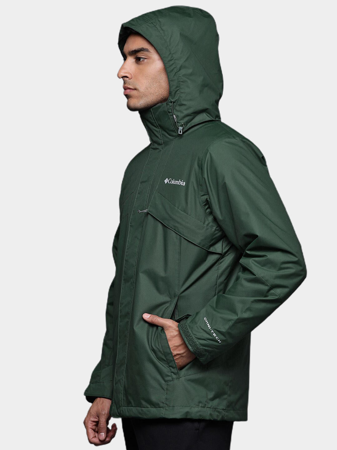 A Men Wearing Columbia Men Green Bugaboo II Fleece Interchange Jacket