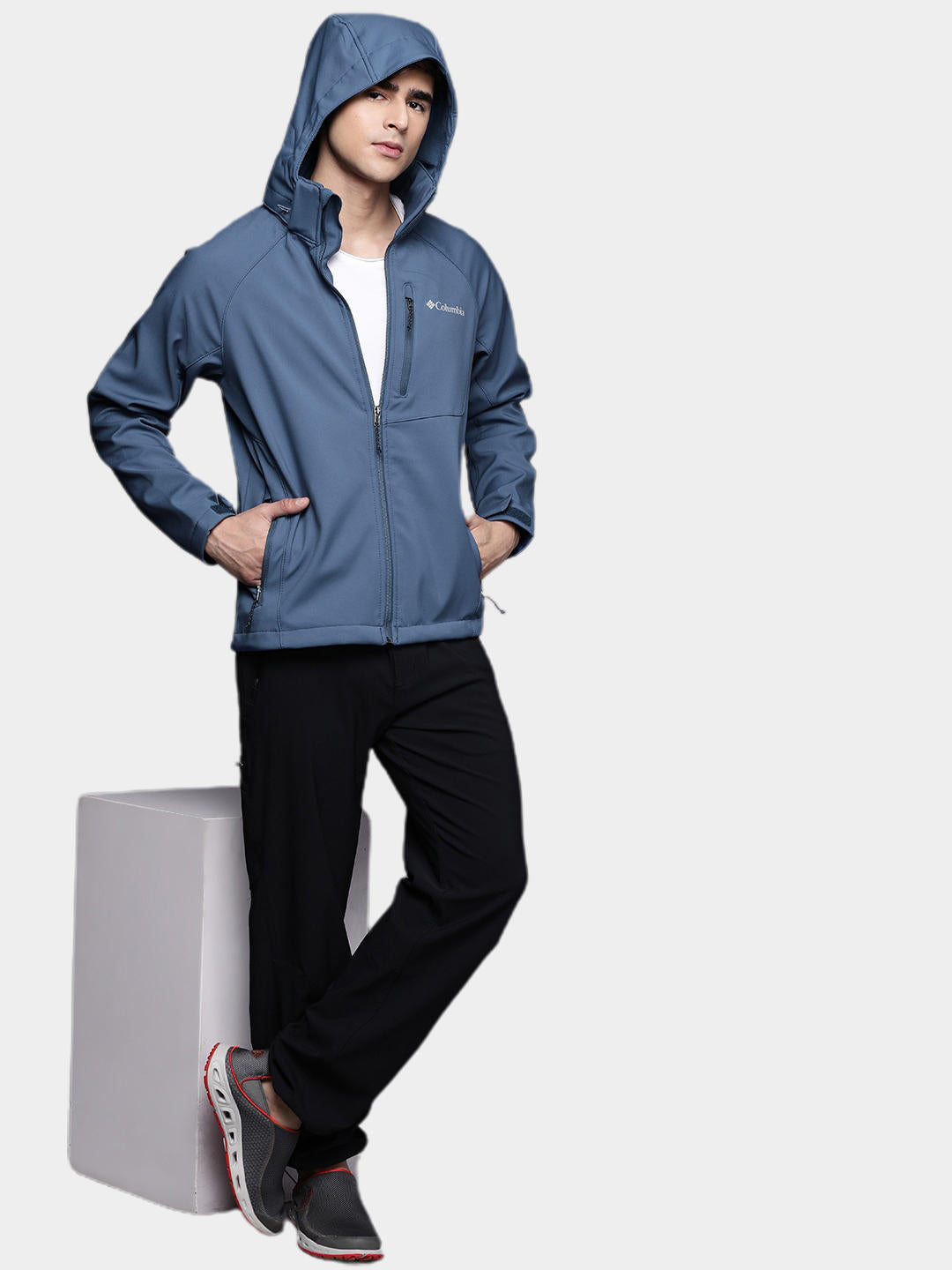 Columbia Men Navy Blue Cascade Ridge II Soft Shell Jacket