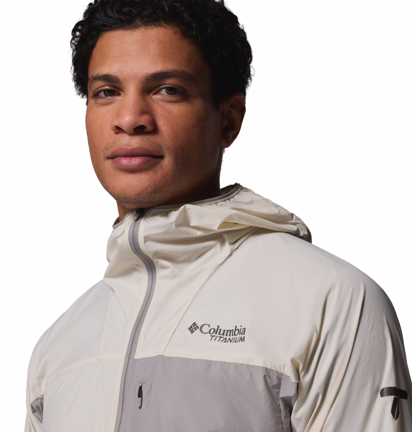 Columbia Men Beige Omni-Shade Khyex Pro Lightweight Windbreaker