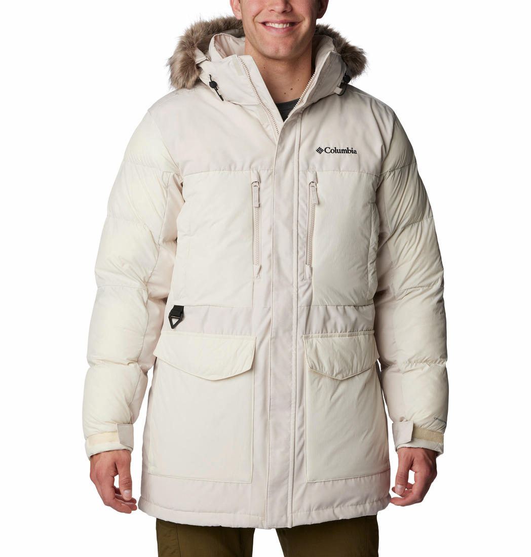 A Men Wearing Columbia Men Brown Marquam Peak Fusion Parka