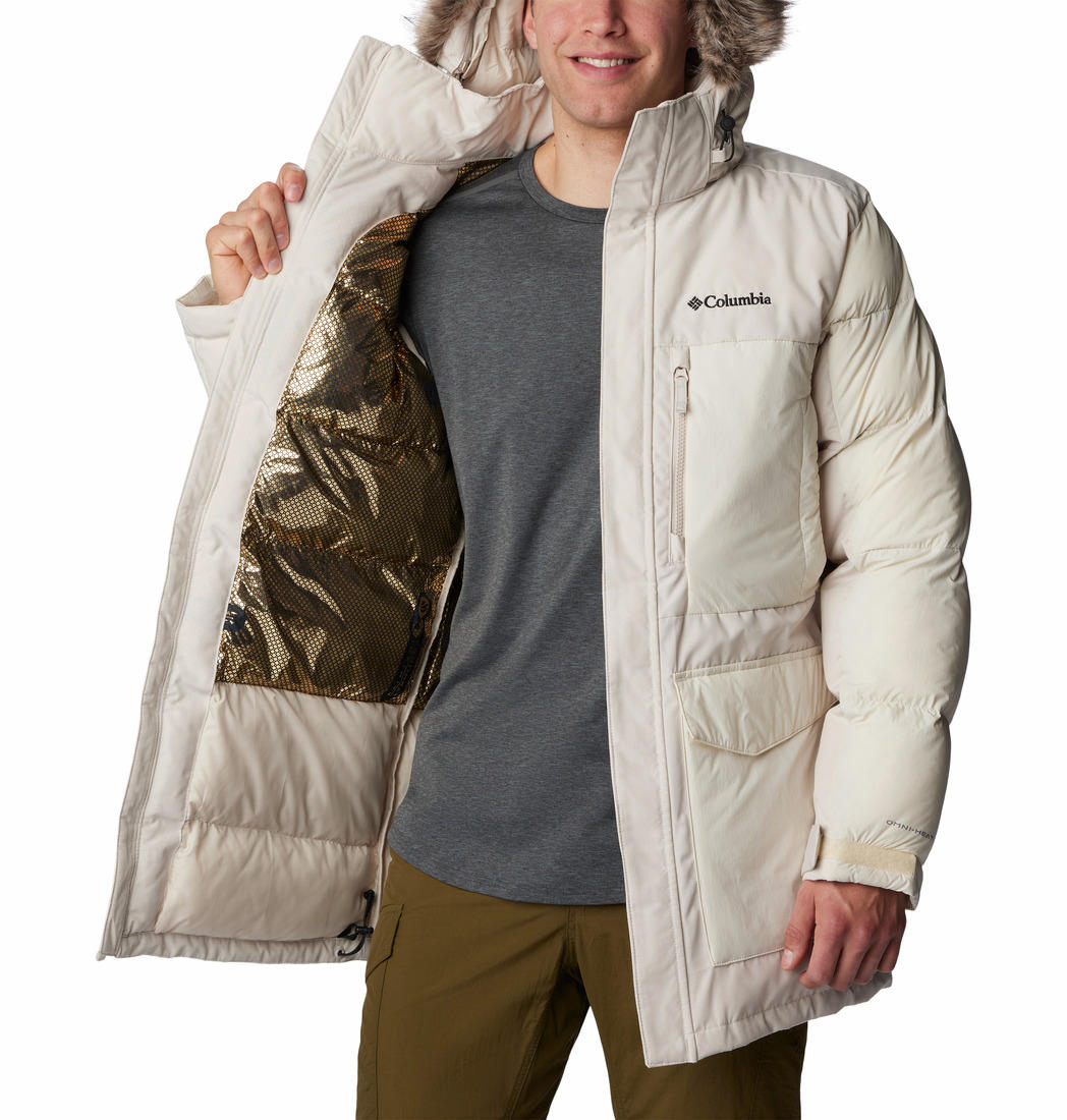 A Men Wearing Columbia Men Brown Marquam Peak Fusion Parka