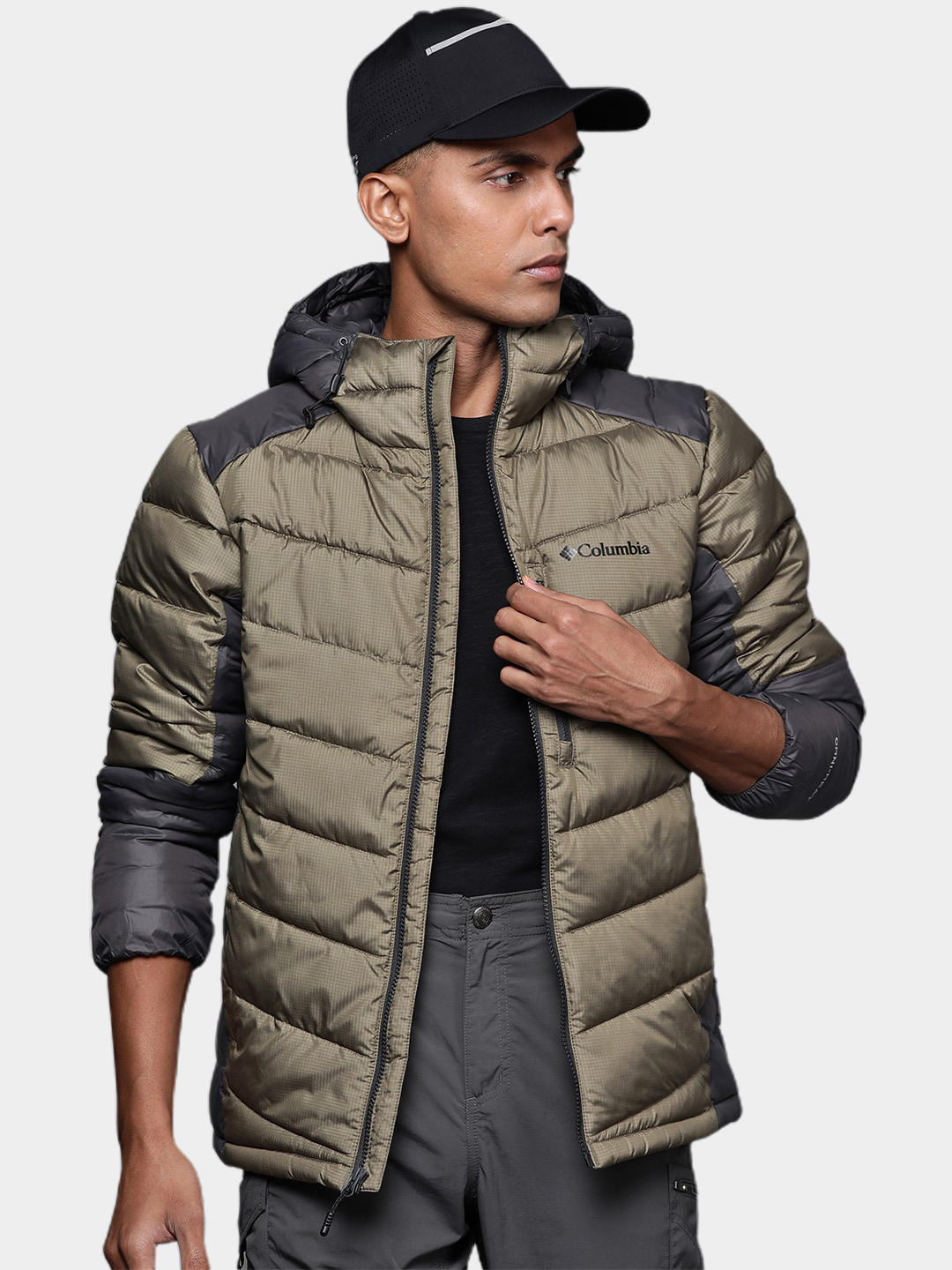 Columbia Men Green Labyrinth Loop Hooded Jacket
