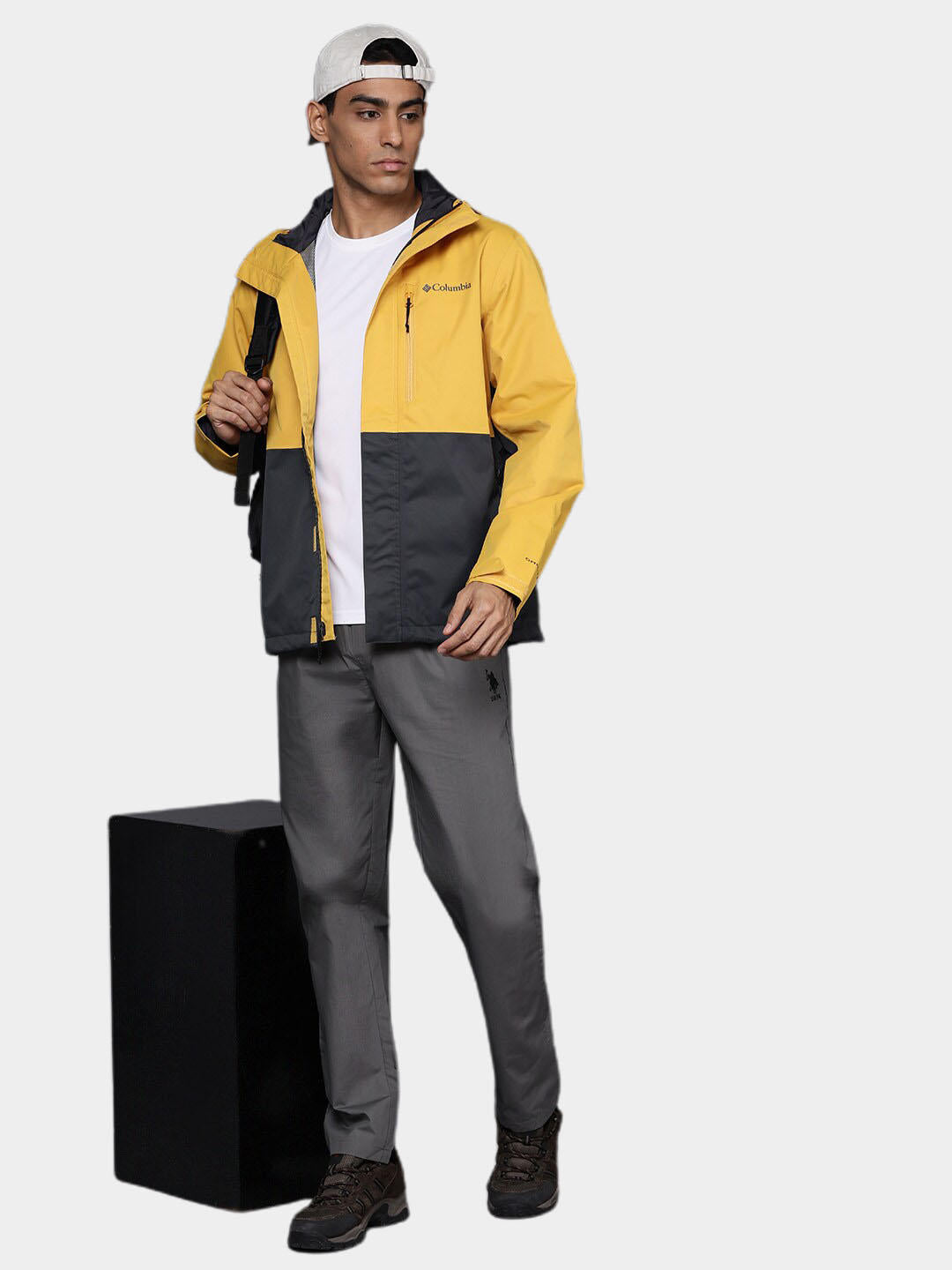 Columbia Men Yellow Hikebound Rain Jacket