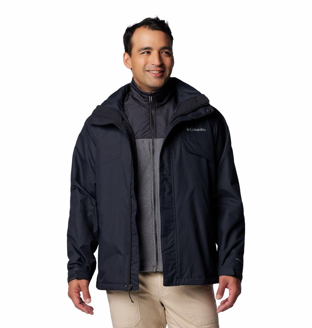 A Men Wearing Columbia Men Black Bugaboo III Fleece Interchange Jacket