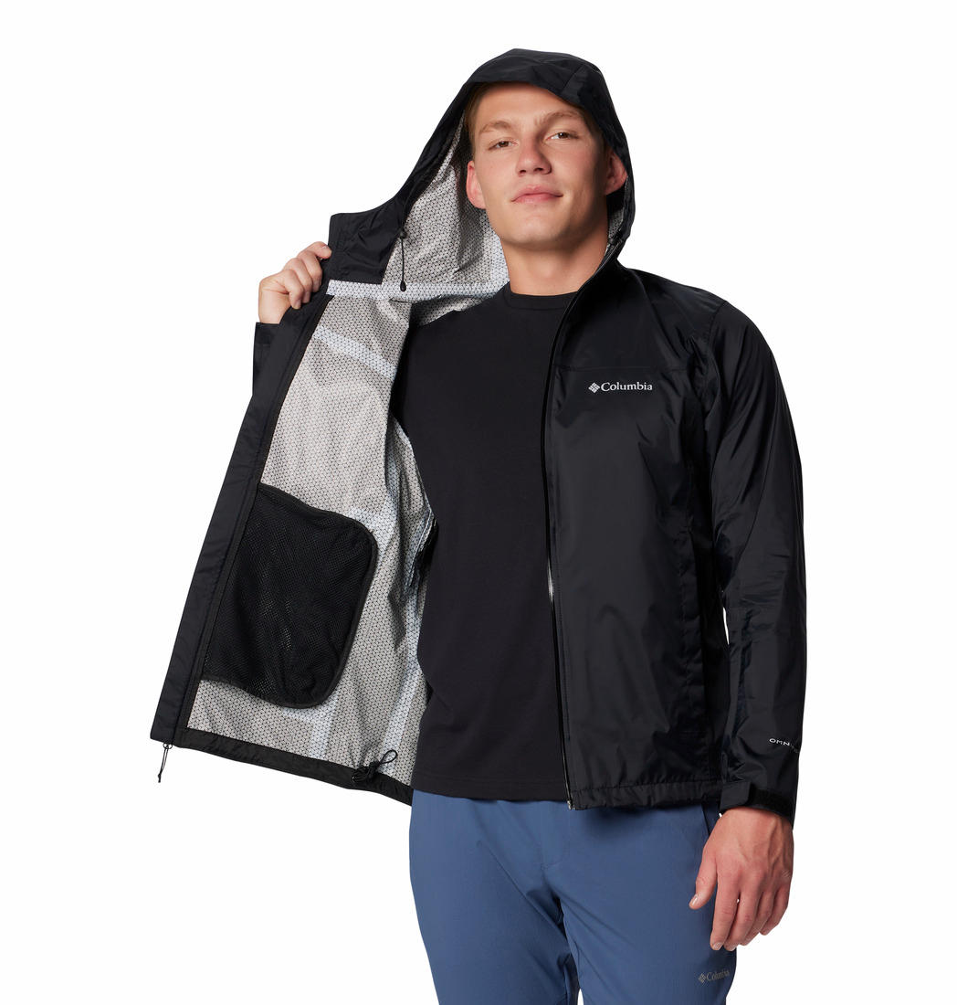 A Men Wearing Columbia Men Black EvaPOURation II Jacket Waterproof