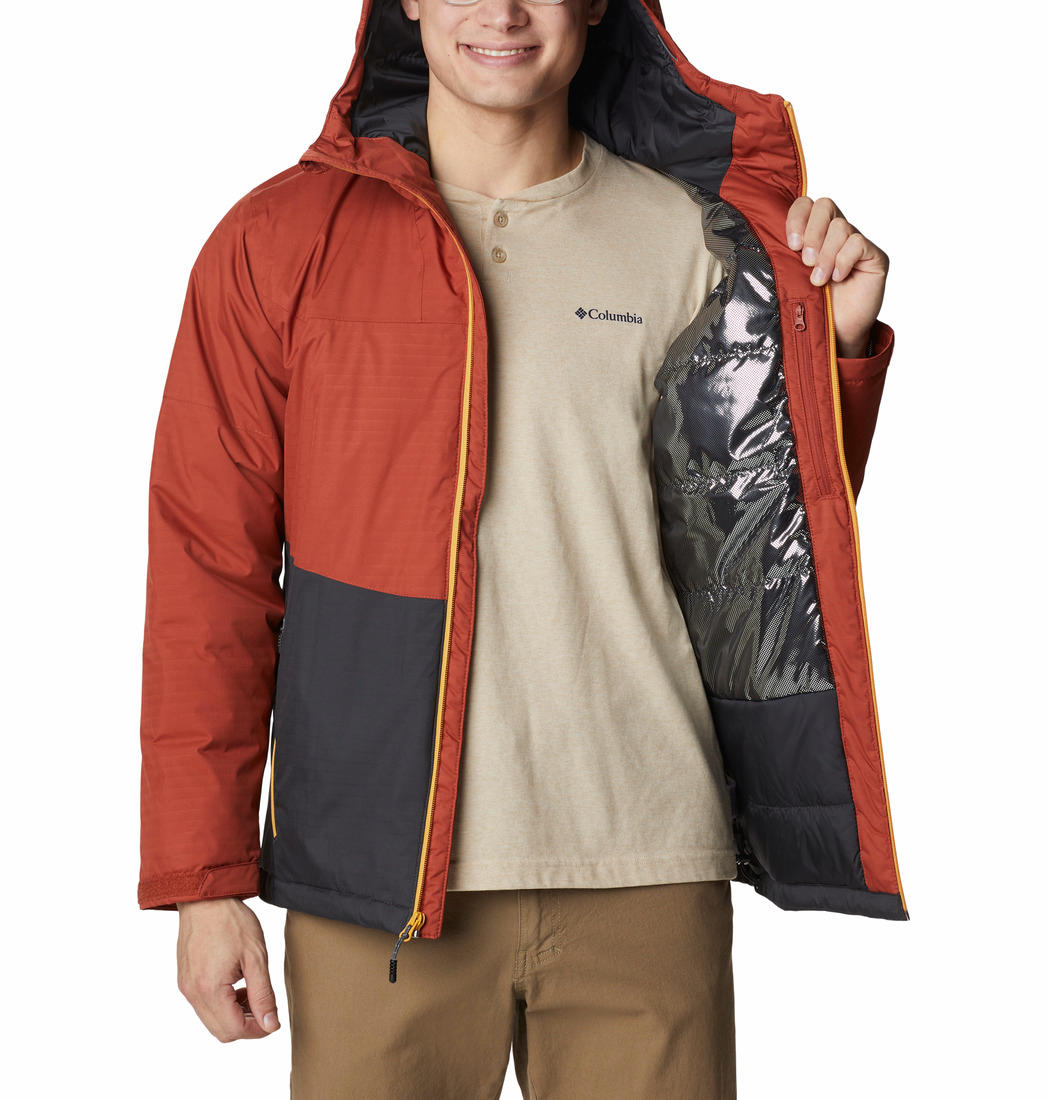 A Men Wearing Columbia Men Orange Point Park Insulated Jacket