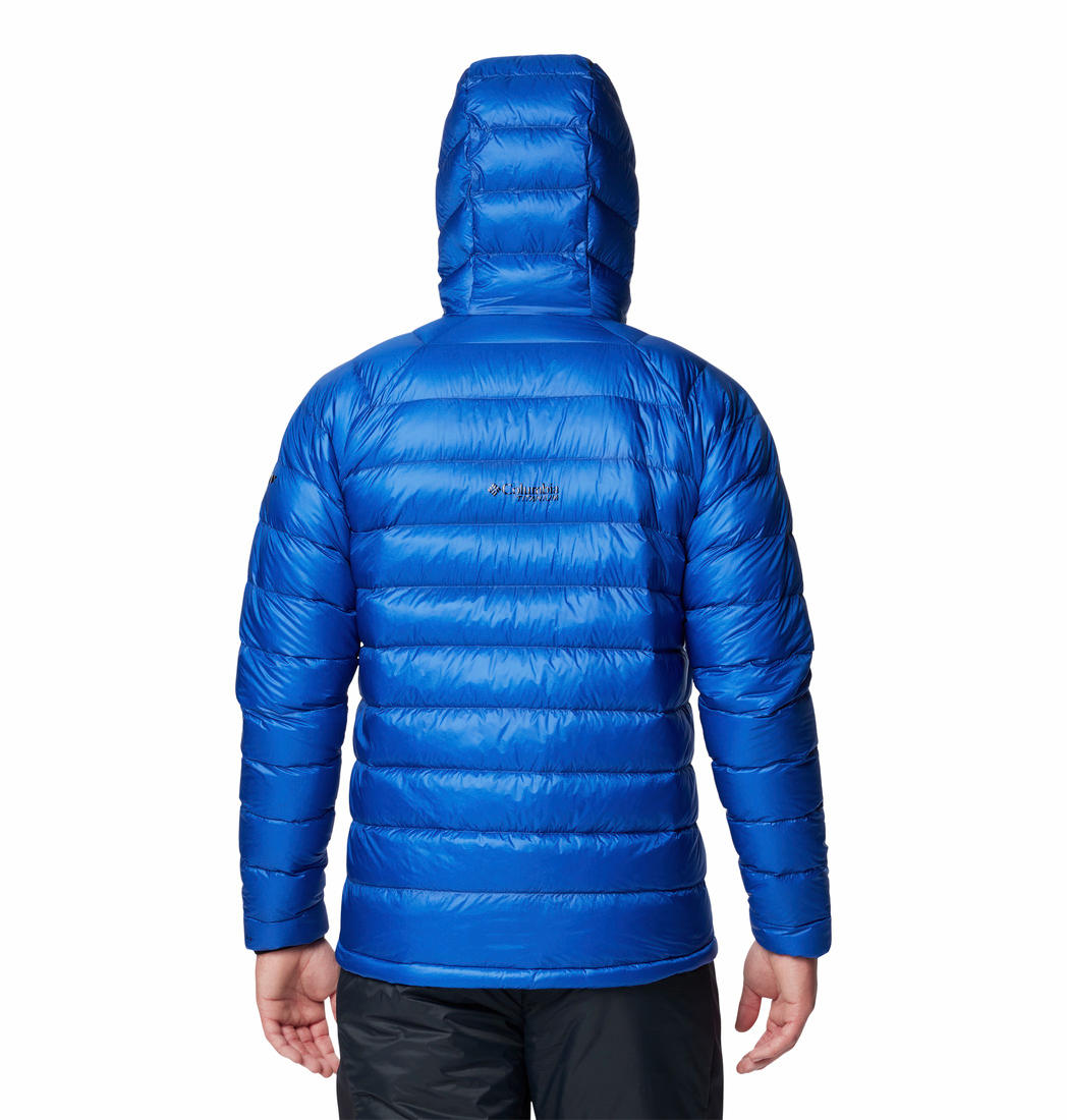 A Men Wearing Columbia Men Blue Arctic Crest Down Hooded Jacket