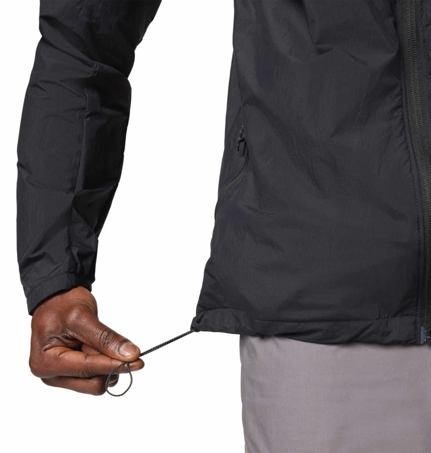 A Men Wearing Columbia Men Black Loop Trail II Windbreaker (Sun Protection)