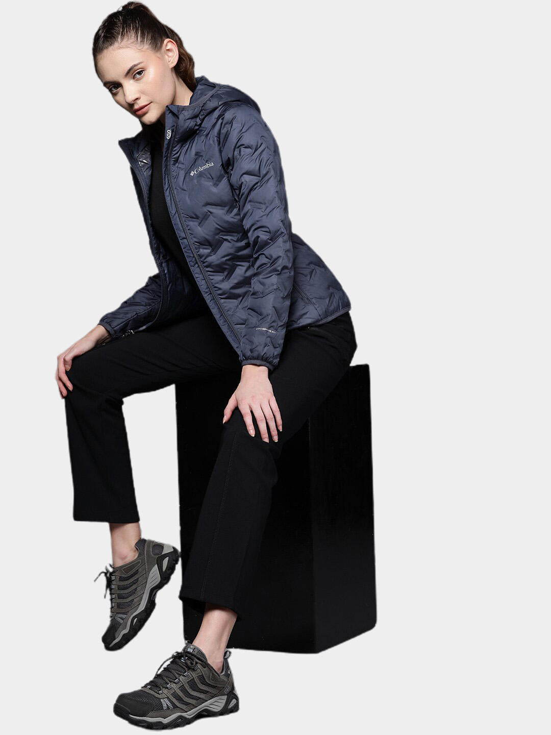 Columbia Women Navy Blue Delta Ridge Down Hooded Jacket