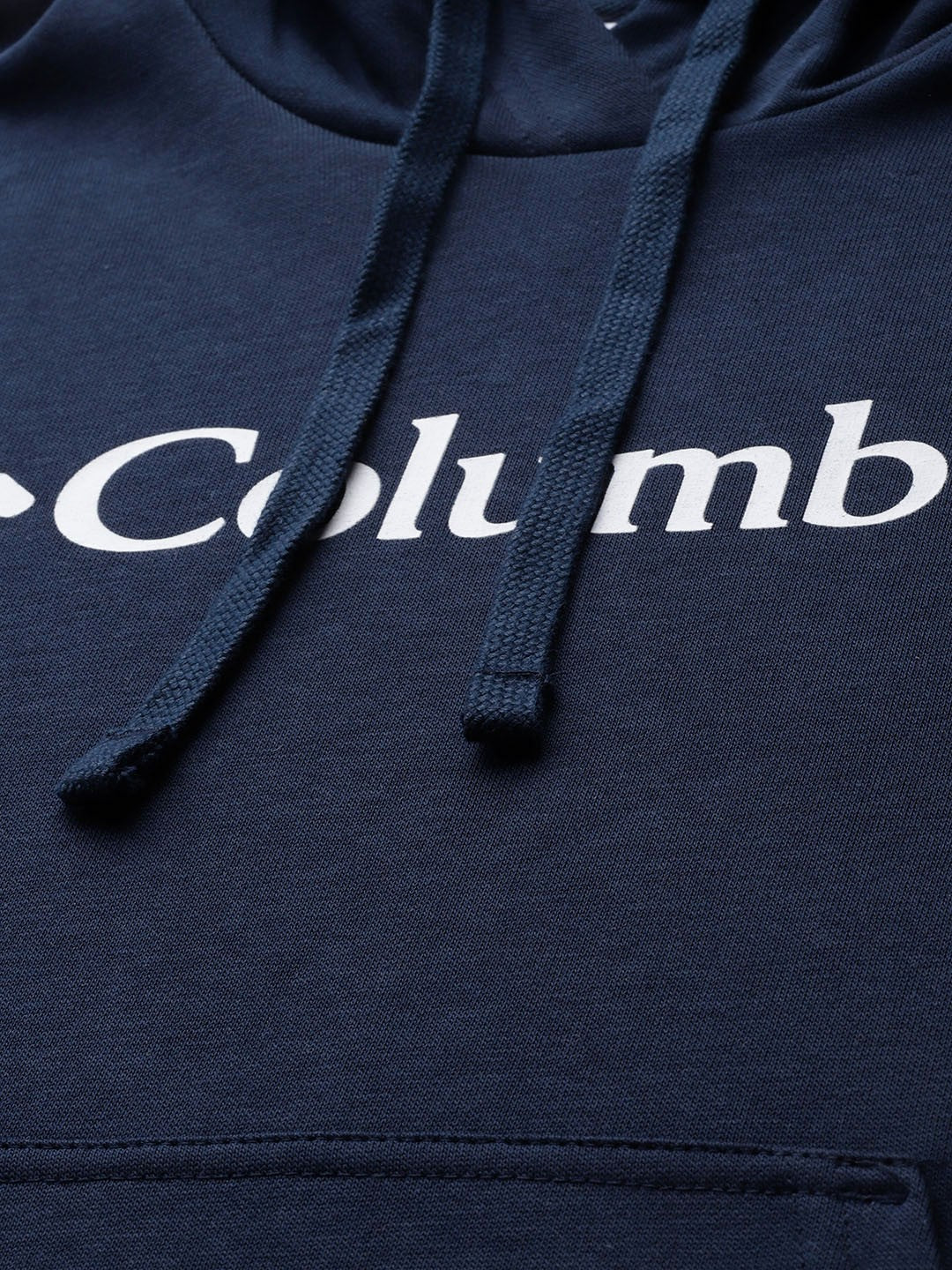 A Women Wearing Columbia Women Blue Beaumount Graphic Hoodie